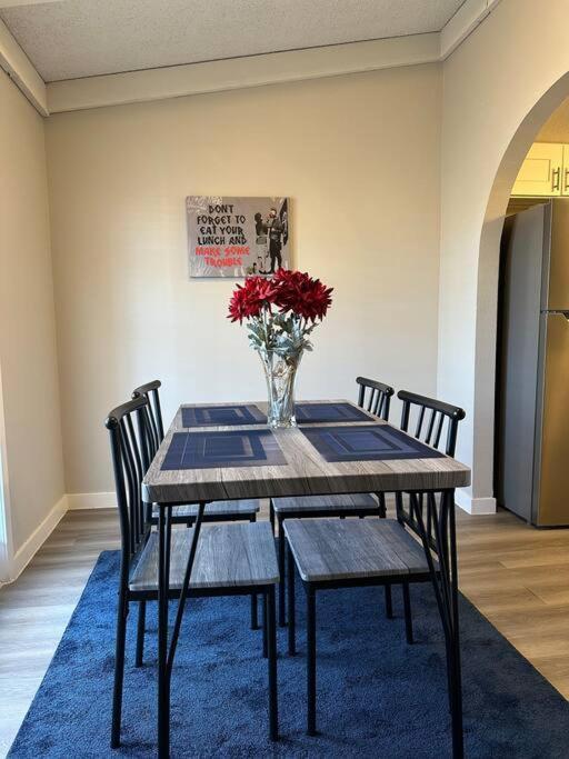 2 Bedroom Minutes From Las Vegas Strip And Airport Extérieur photo