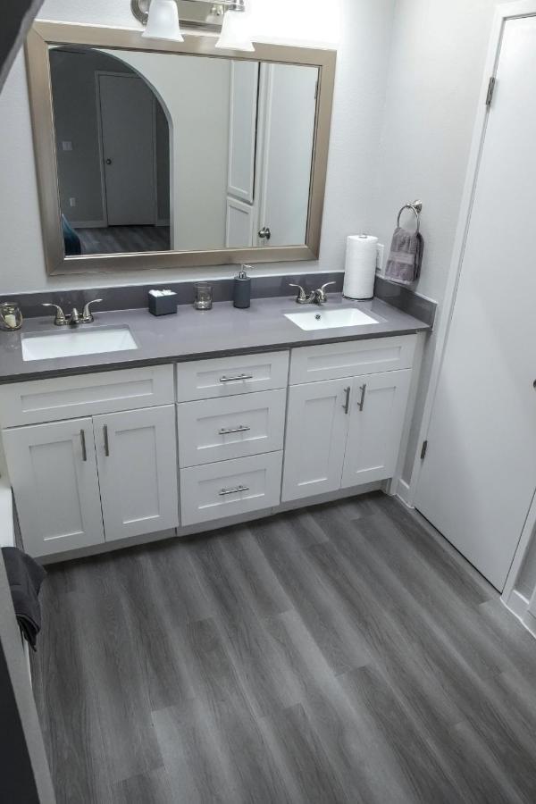 2 Bedroom Minutes From Las Vegas Strip And Airport Extérieur photo